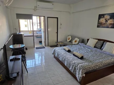 Monkey Apartment 4 – Photos 16